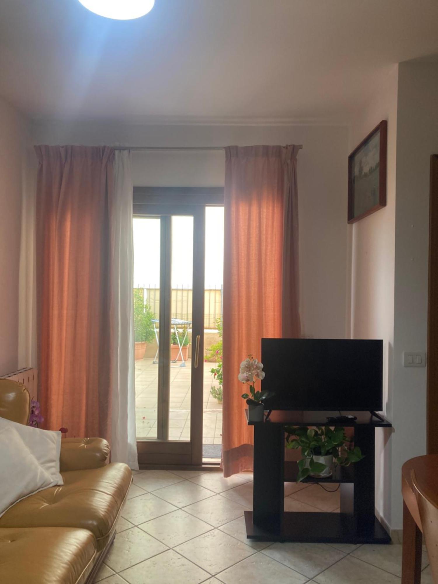 Trilocale Appartamento Olbia
